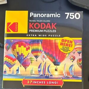 🧩 3 for $30 🧩 Kodak Panoramic Hot Air Balloon Puzzle - 750 Pieces